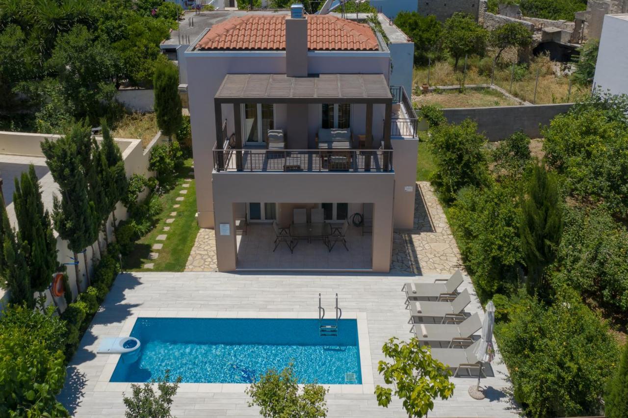 Aphrodite อาเดเลียโนส กัมโปส ภายนอก รูปภาพ